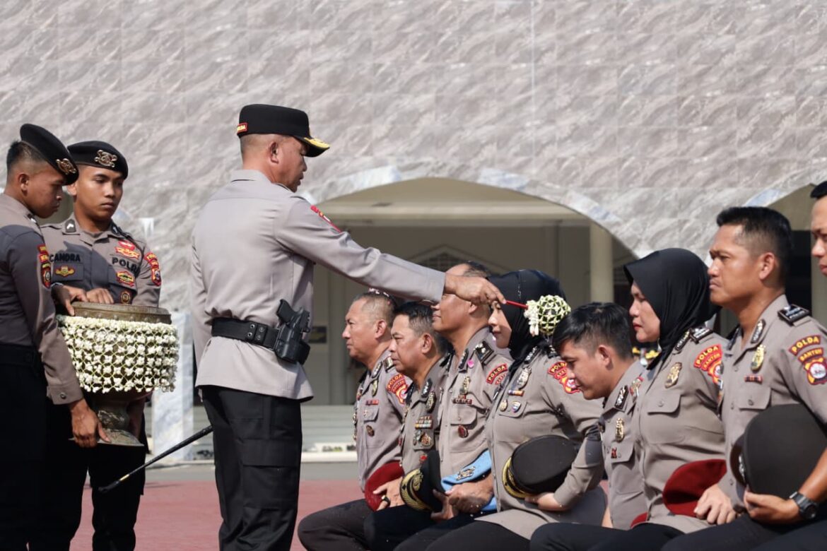 Kapolda Banten Pimpin Upacara Kenaikan Pangkat Personel Periode 1 Juli 2026