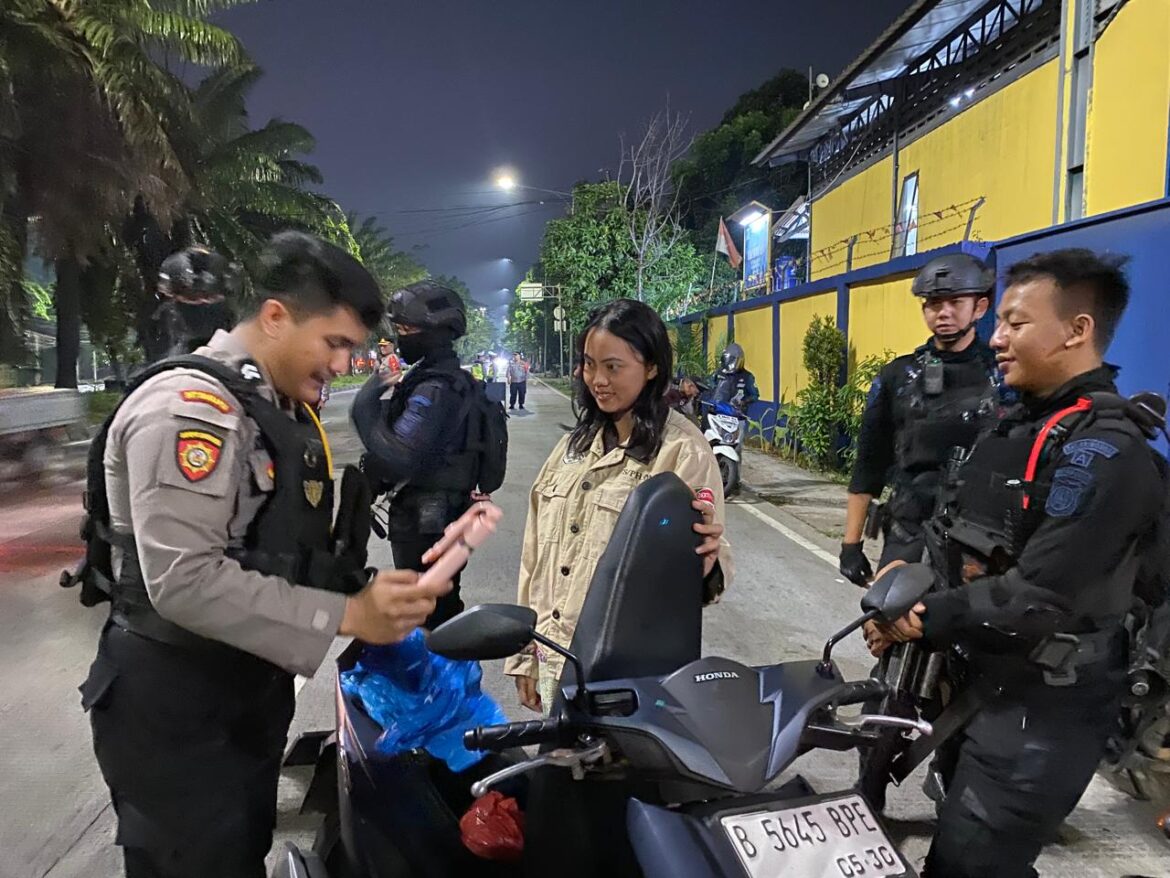 Antisipasi Kejahatan Jalanan, Polres Metro Jakarta Barat Intensifkan Patroli dan Razia Malam
