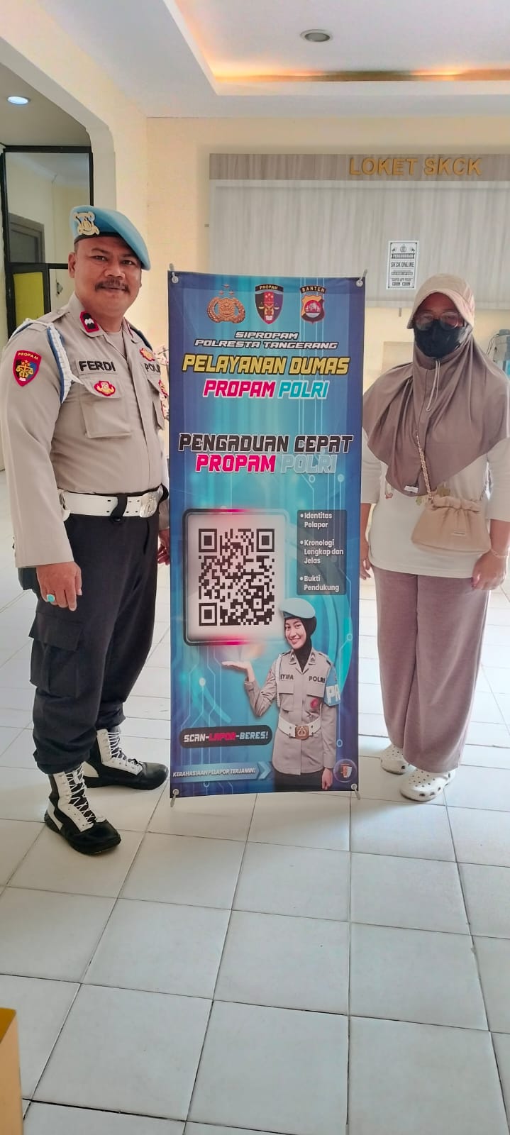 Polsek Panongan Sosialisasikan Layanan Dumas Propam Lewat ‘Scan Barcode’