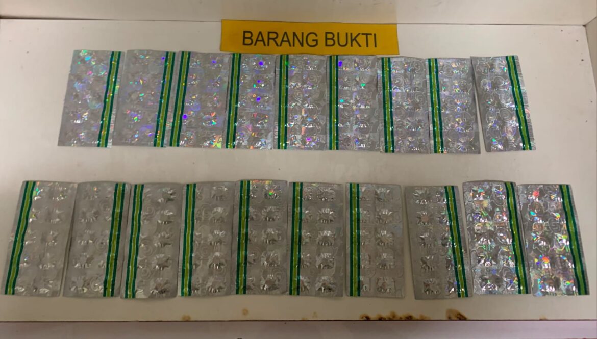 Jual Obat Keras Tanpa Izin, Seorang Pria Diamankam Satresnarkoba Polresta Tangerang