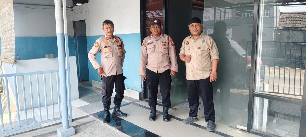 Polsek Panongan Monitoring SPPG Mekar Bhakti, Pastikan Situasi Tetap Aman dan Kondusif