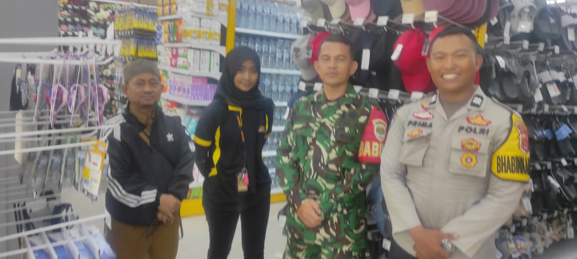 Perkuat Sinergi Tiga Pilar, Bhabinkamtibmas Panongan Ajak Warga Rancakalapa Jaga Kamtibmas