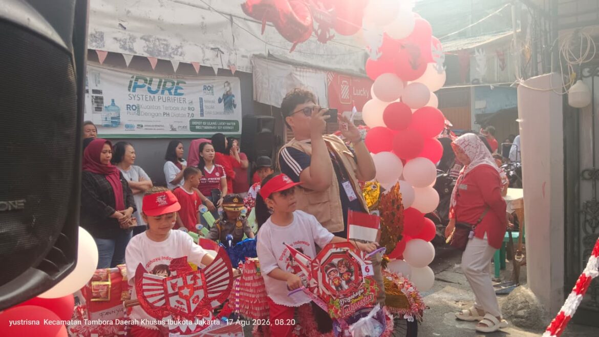 Karang Taruna Unit RW 04 Angke Meriahkan HUT RI ke-81 dengan Carnaval Sepeda Hias
