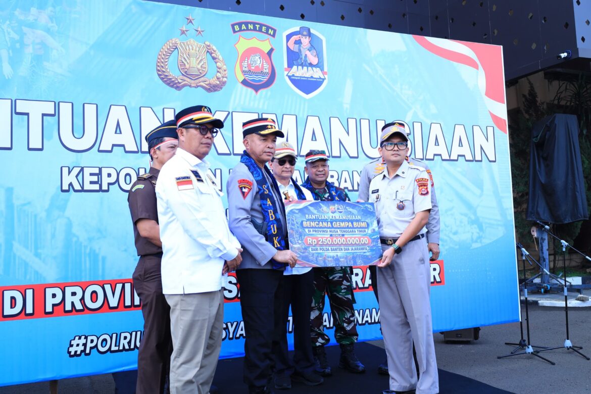 Polda Banten Salurkan Bantuan Sosial bagi Warga Terdampak Gempa Nusa Tenggara Timur