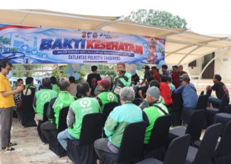 HUT Lalu Lintas: Jemaah Al-Amjad, Pedagang, hingga Ojol Cek Kesehatan Gratis Satlantas Polresta Tangerang