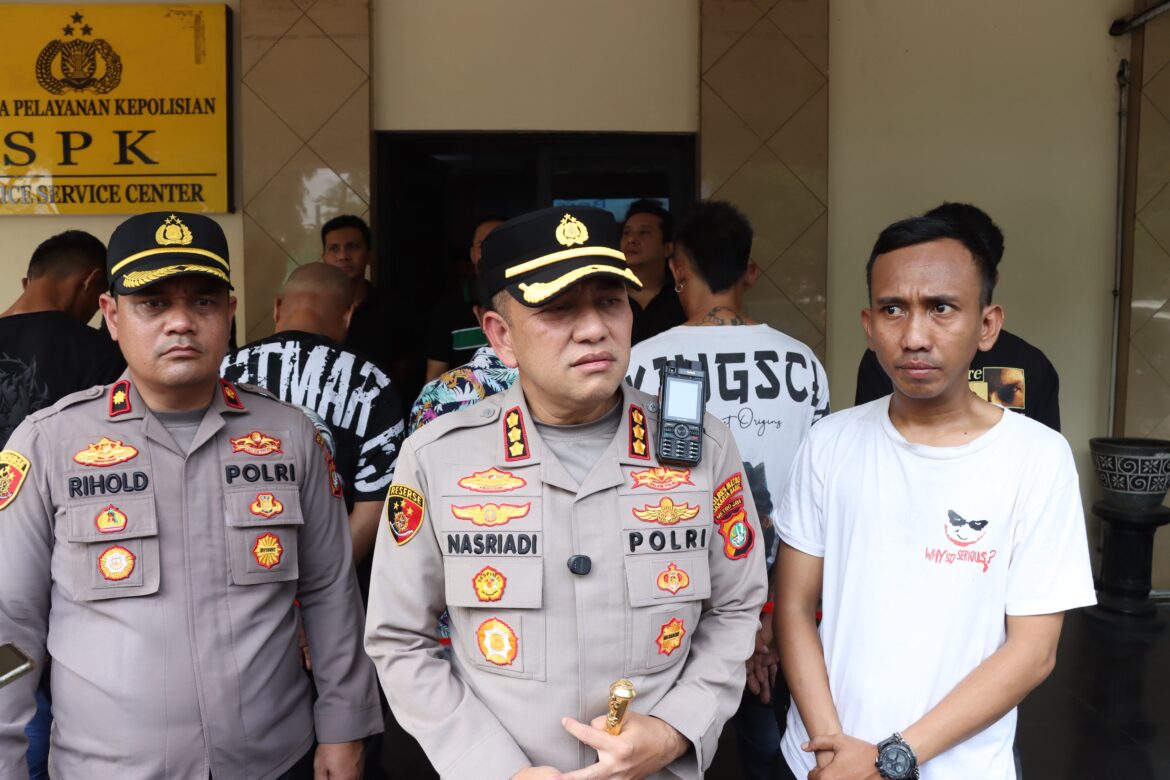 Cegat dan Ancam Pengendara di Kalideres, Lima Orang Debt Collector diamankan Polisi