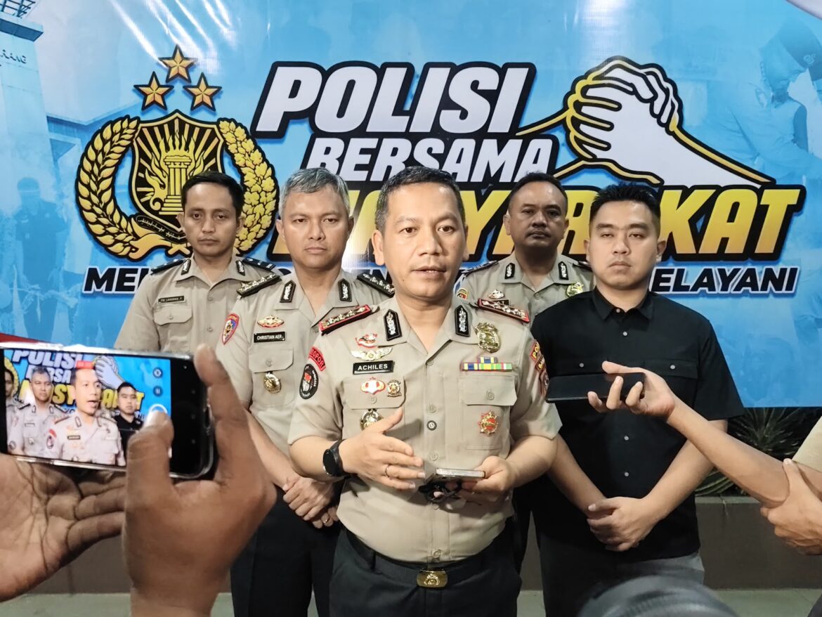 HOAKS! Kabid Humas Polda Banten Tegaskan Kapolresta Tangerang Tidak Ditahan, Sedang Sakit Usai Umrah